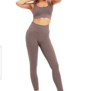 NWT workout set Taupe Brown color